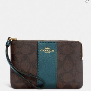 New Coach wristlet